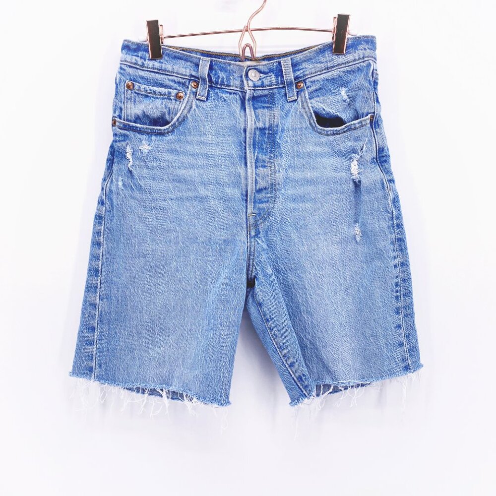 Levi's Ribcage Straight Shorts